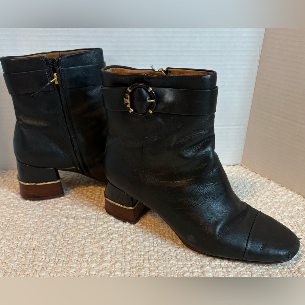 Tory Burch Boots 8.5